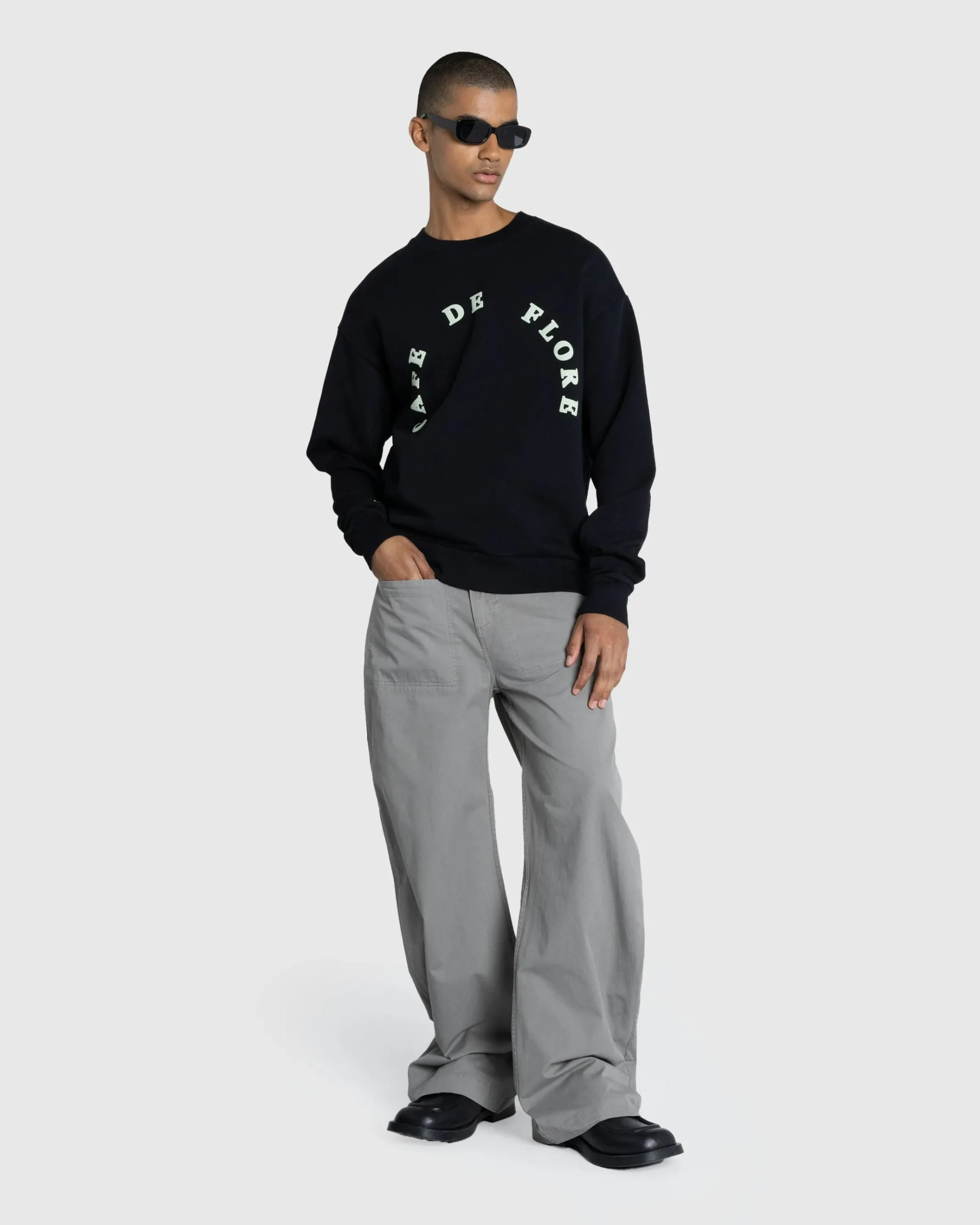 Store Café de Flore Café Crewneck black