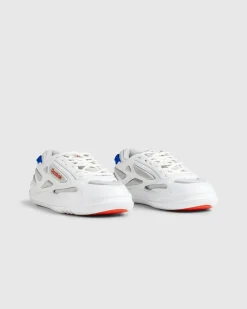 Fashion Reebok LTD Club C FWD White/Blue whiteblue