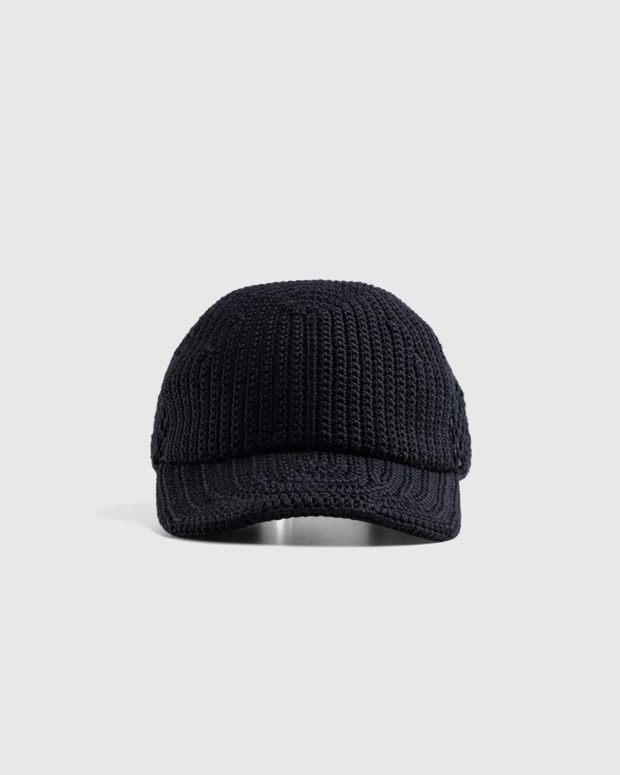 Store SSU Crochet Trucker Hat black