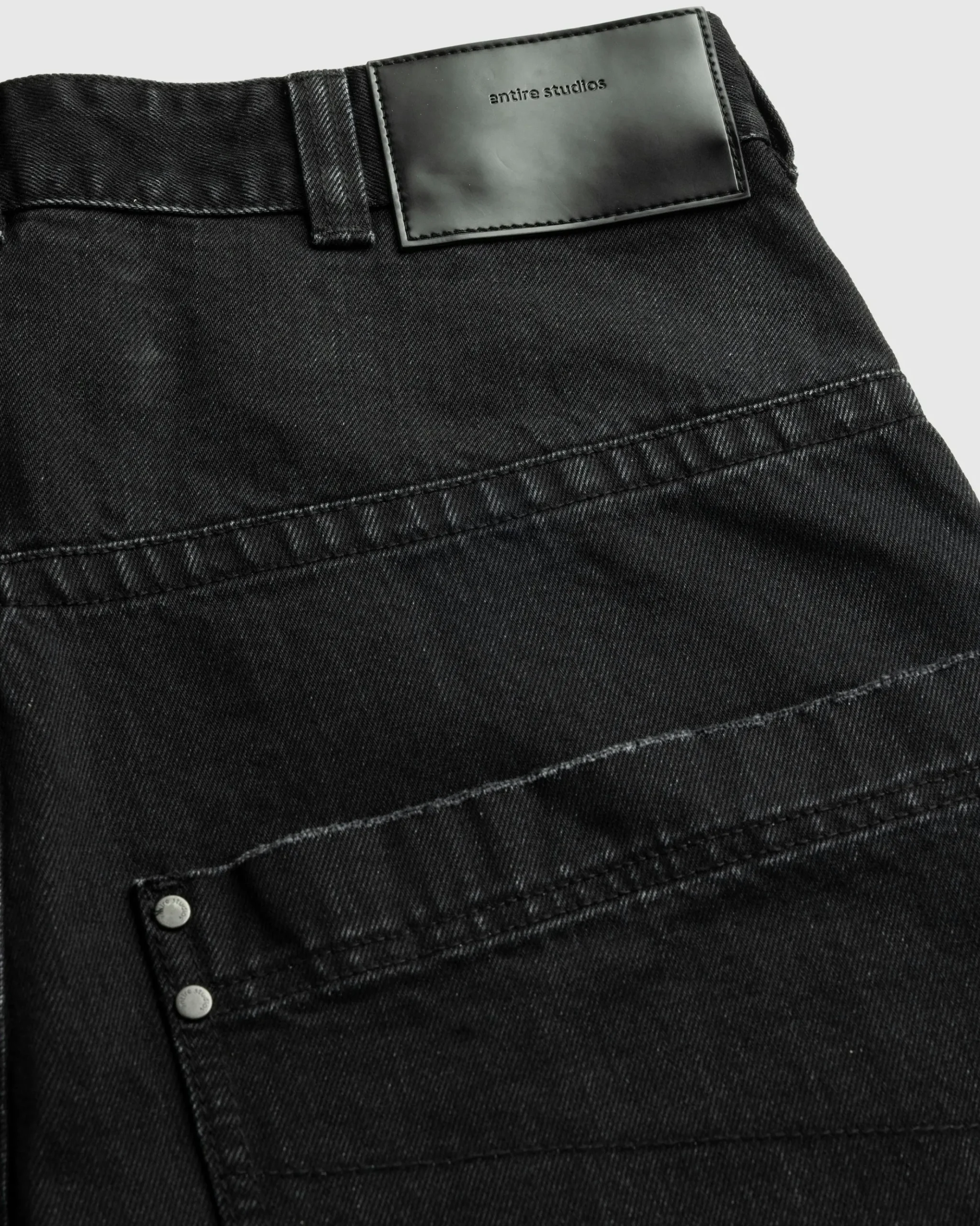 Store Entire Studios D-Shorts magnetite