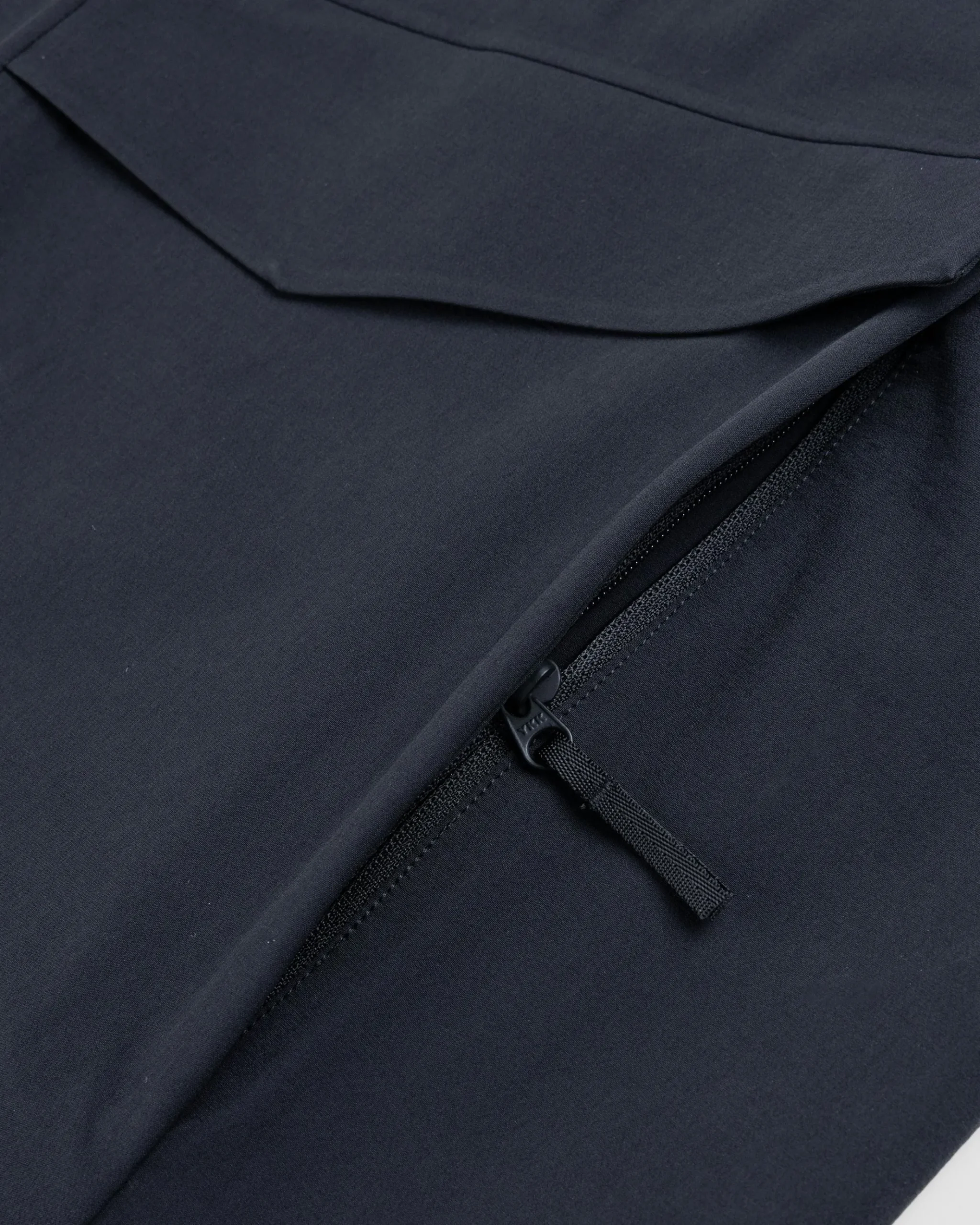 Discount Veilance Field Softshell Jacket M black