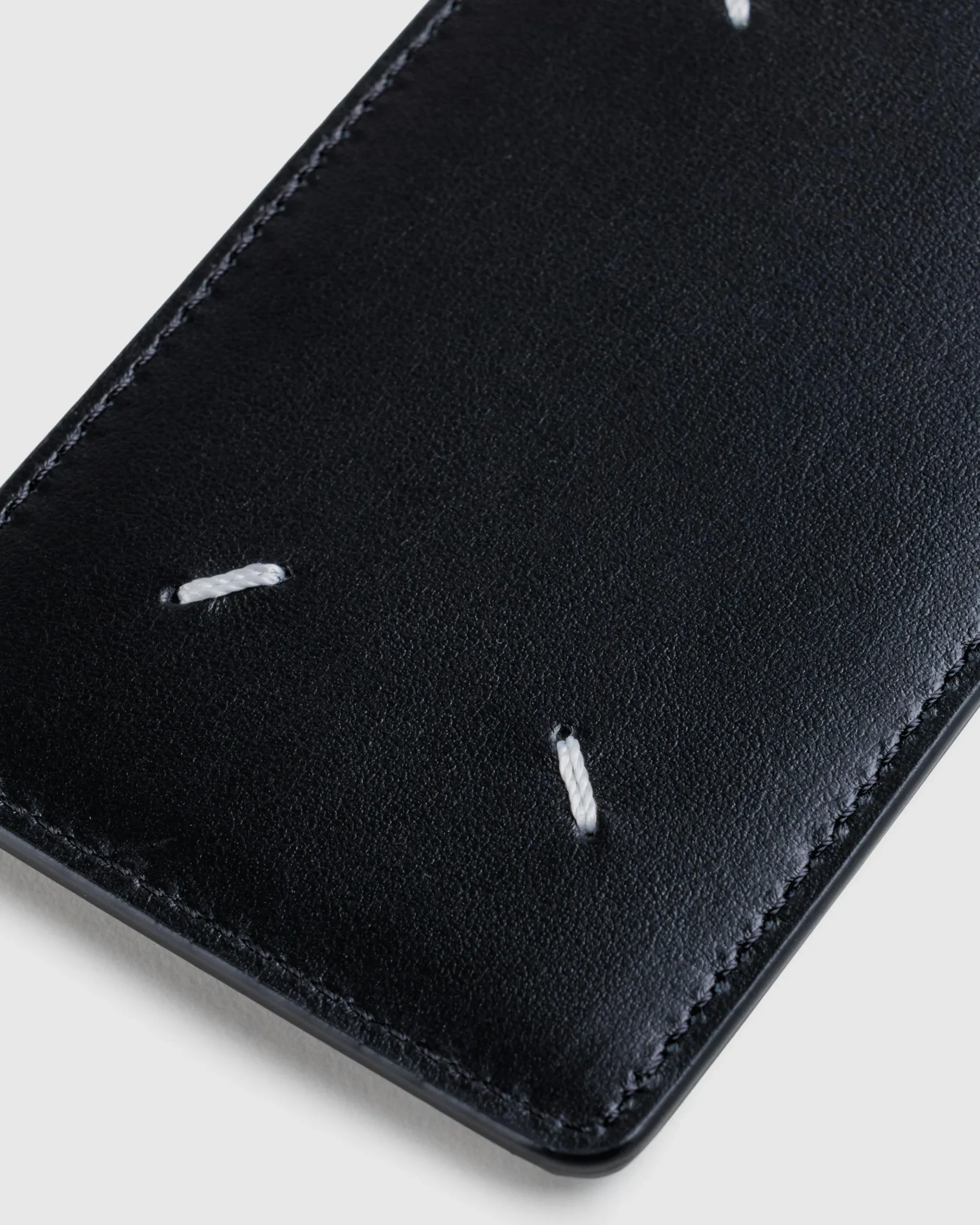 Store Maison Margiela Four Stitches Luggage Tag black