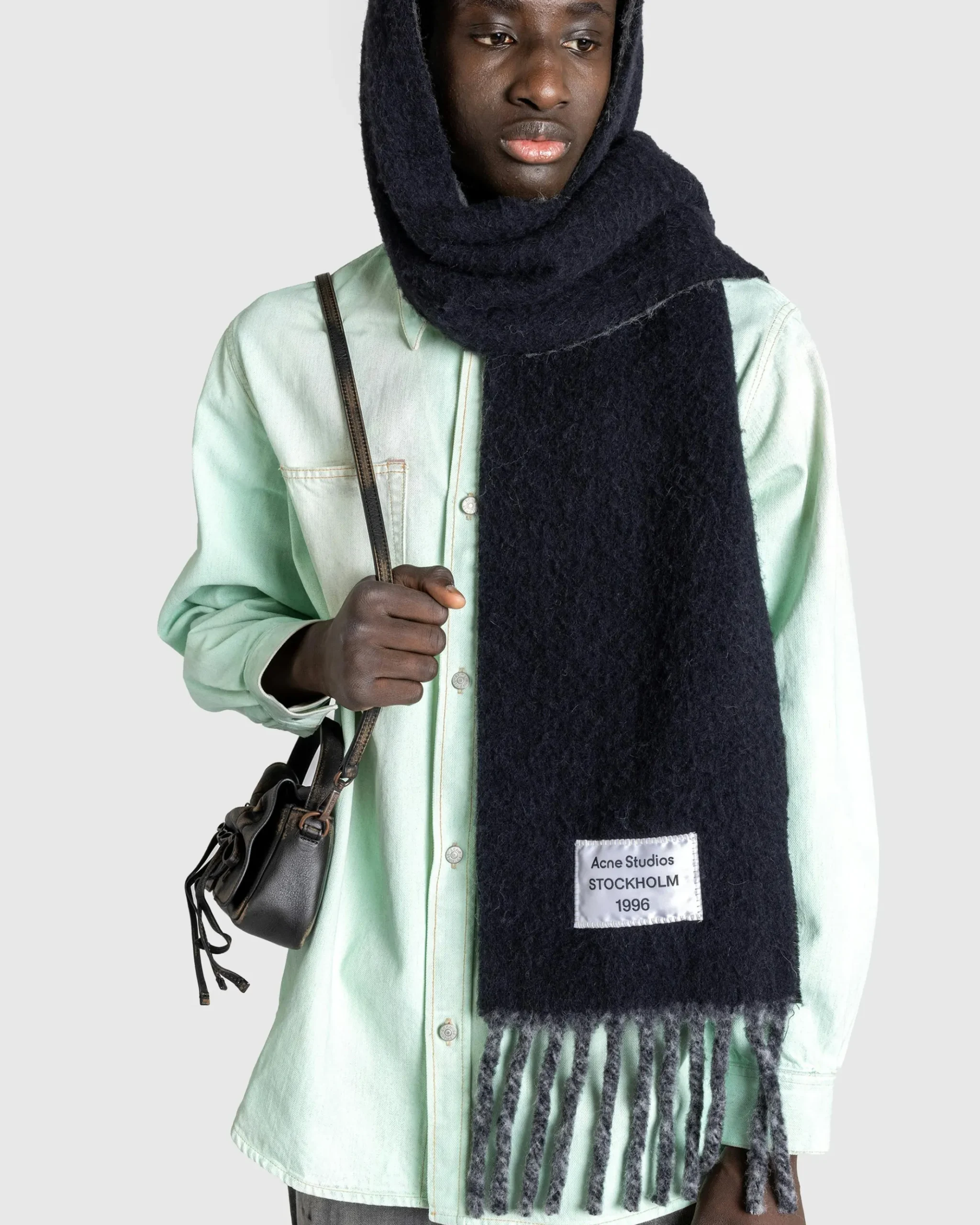 Sale Acne Studios Fringed Scarf black/grey
