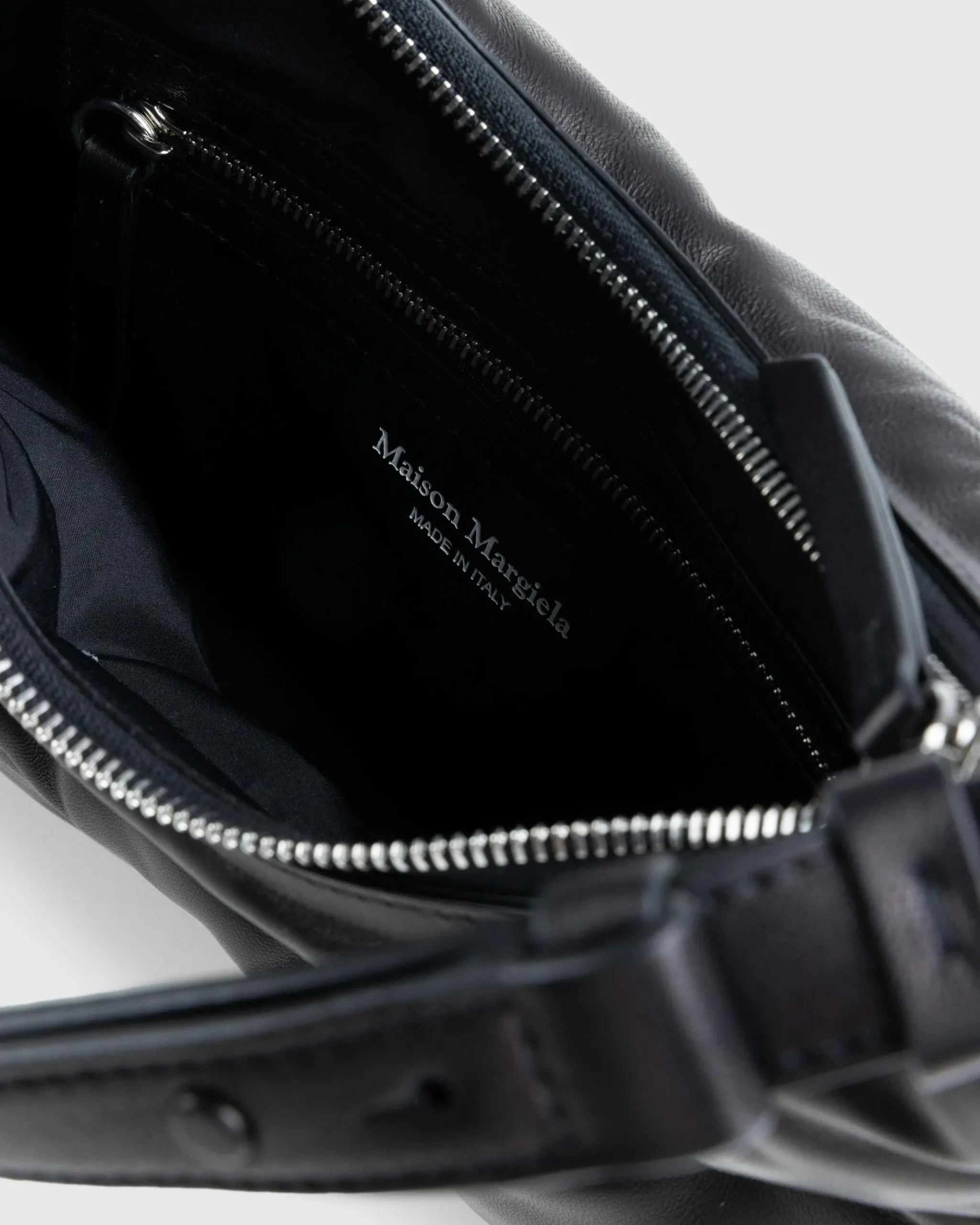 Fashion Maison Margiela Glam Slam Hobo Small black