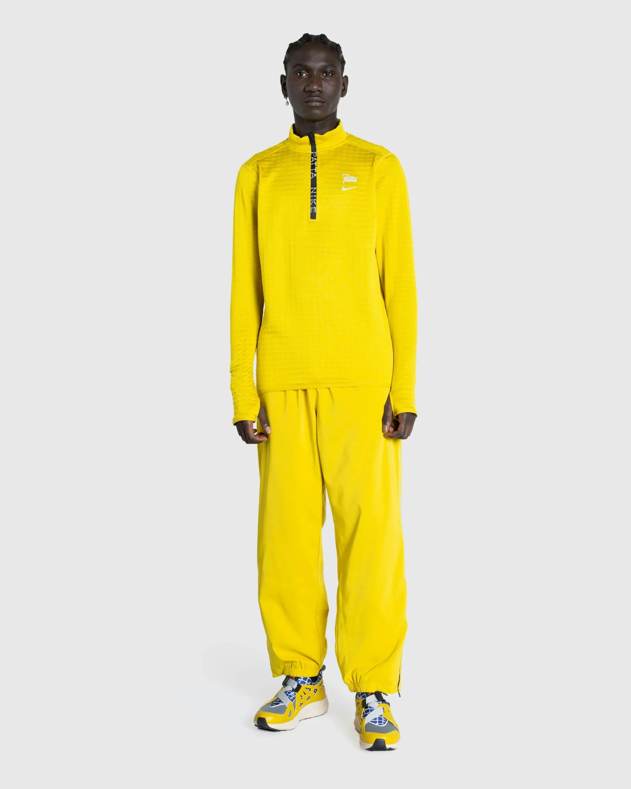 Cheap Nike Half-Zip Long-Sleeve Top Saffron Quartz saffronquartz