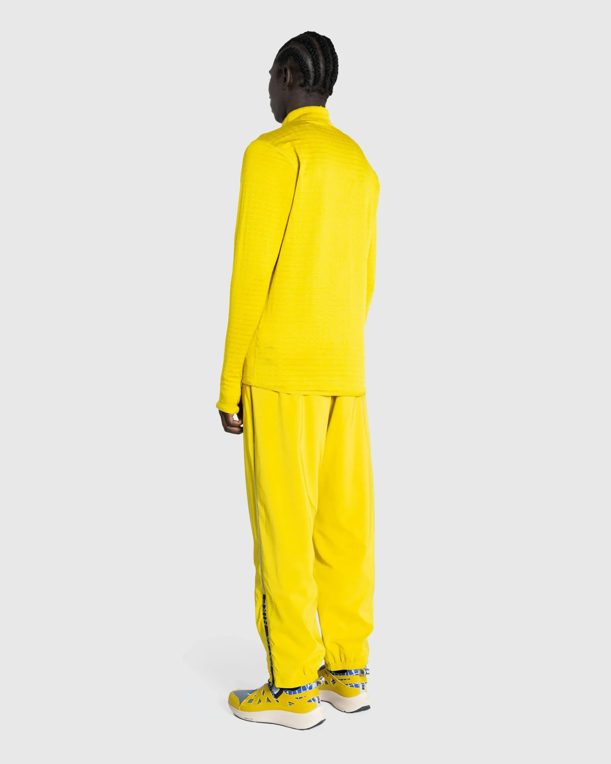 Cheap Nike Half-Zip Long-Sleeve Top Saffron Quartz saffronquartz