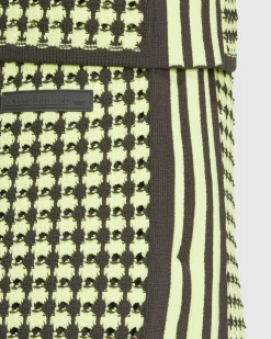 Store adidas Knit Shorts Semi Frozen Yellow/Night Brown semifrozenyellow/nightbrown