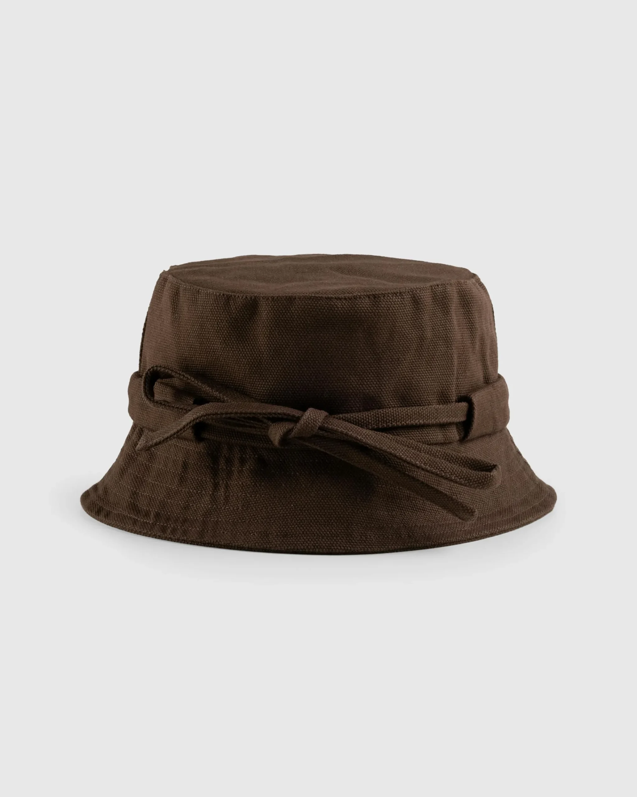 Shop JACQUEMUS Le Bob Gadjo brown