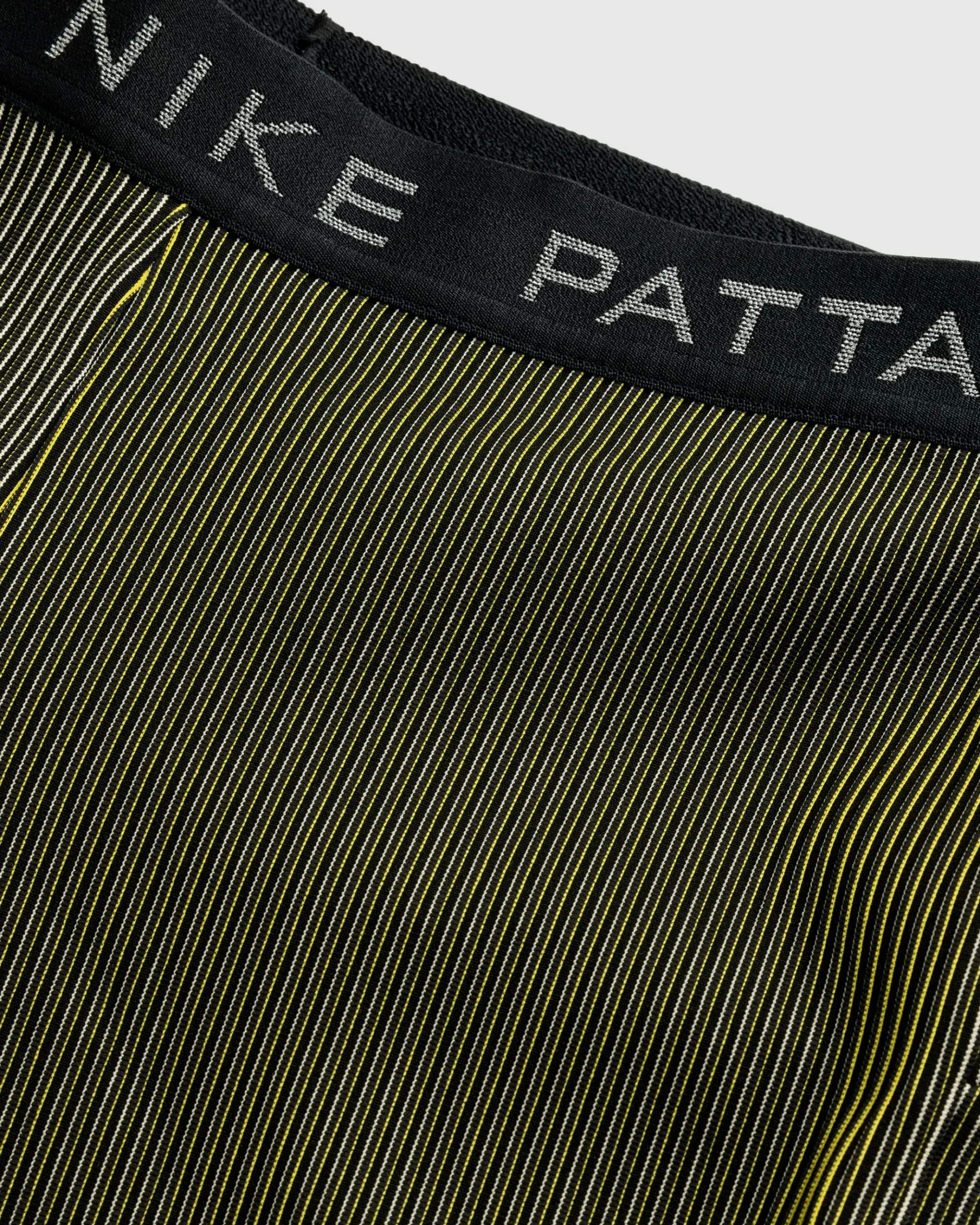 Best Nike Leggings Saffron Quartz/ sanddrift