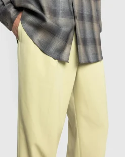 Fashion Auralee Light Wool Max Gabardine Two-Tuck Slacks Light Khaki lightkhaki