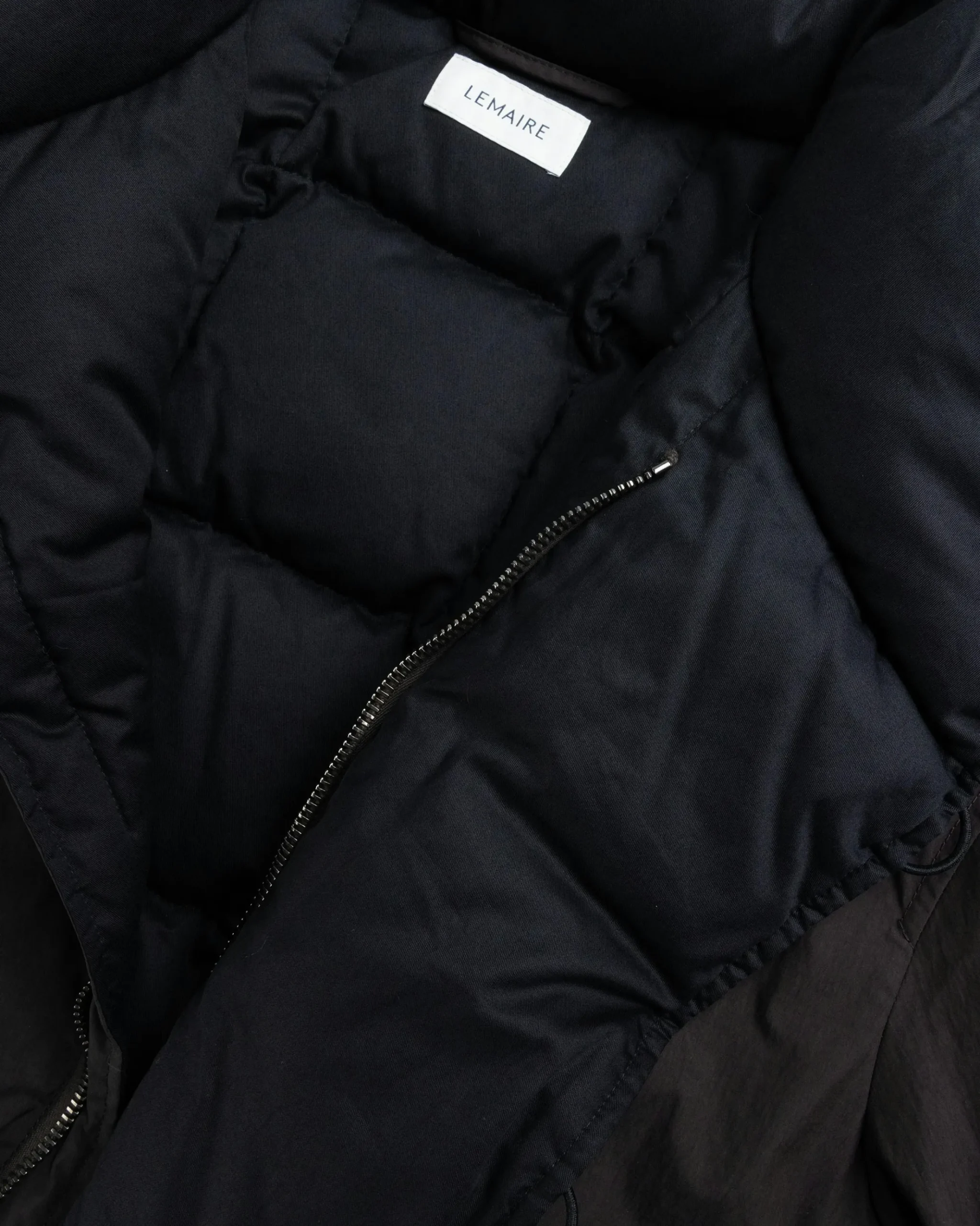 Store Lemaire Long Puffer Jacket espresso