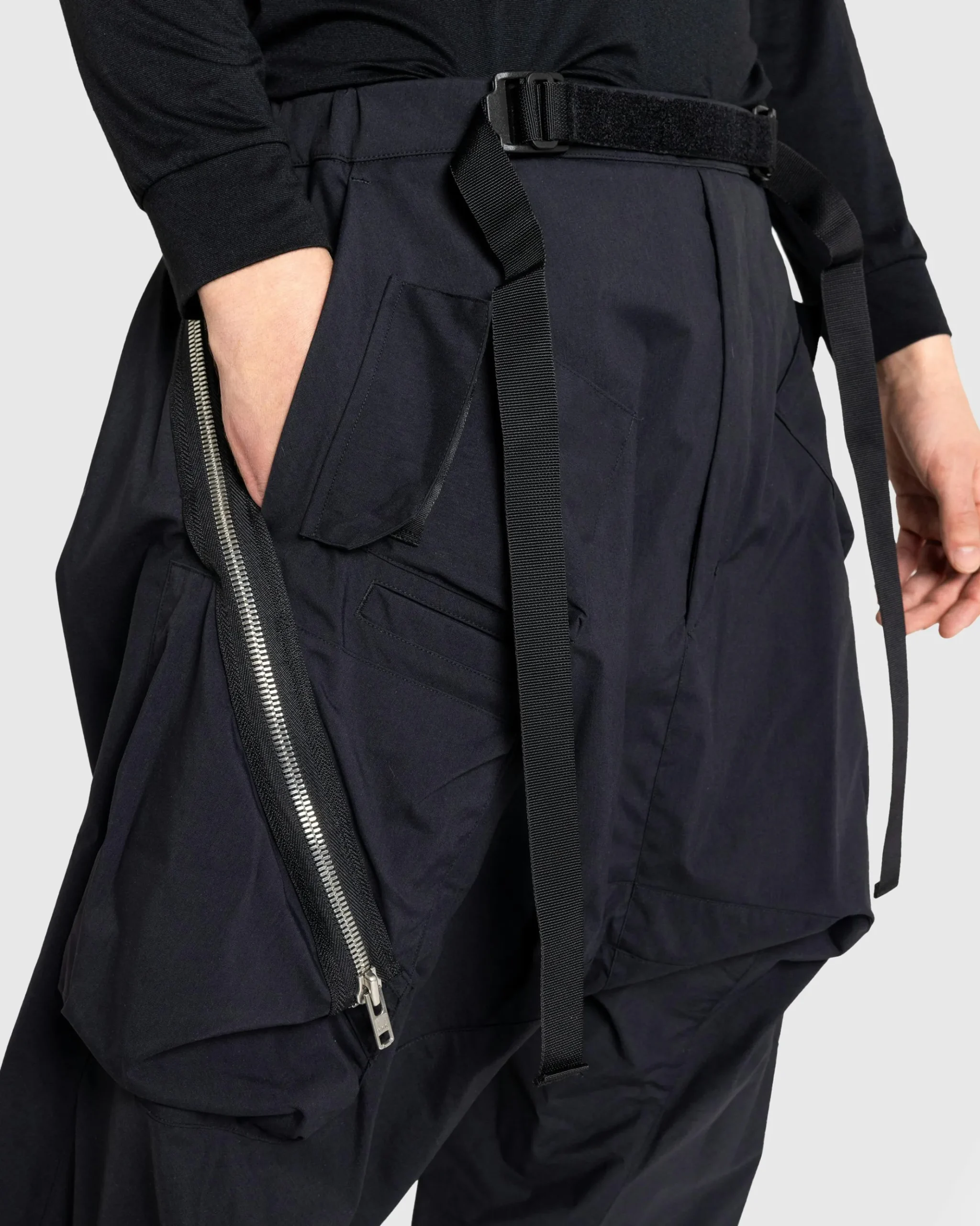 Sale ACRONYM Pants P30AL-E black