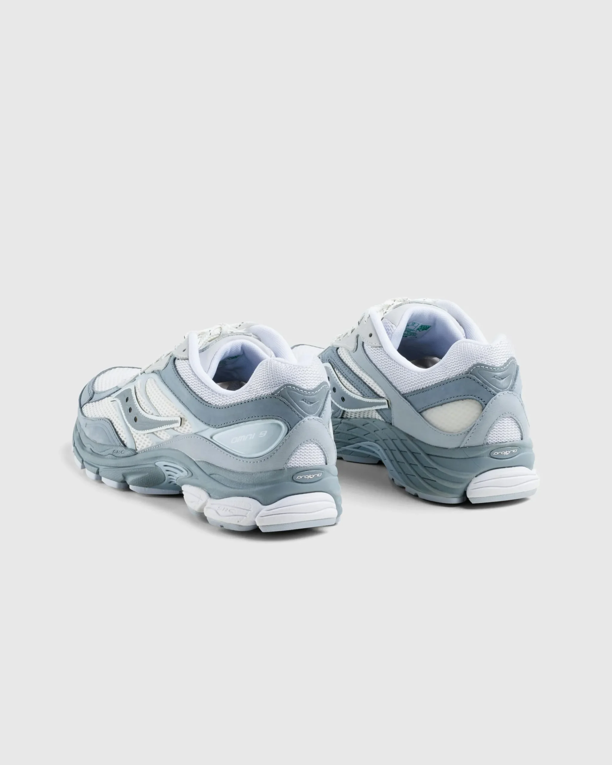 Online Saucony ProGrid Omni 9 cloud/flint