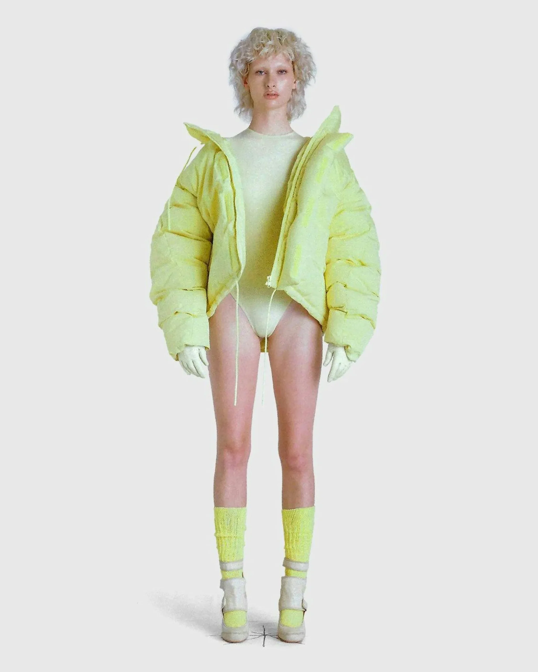 Hot Entire Studios SOA Puffer Jacket blonde