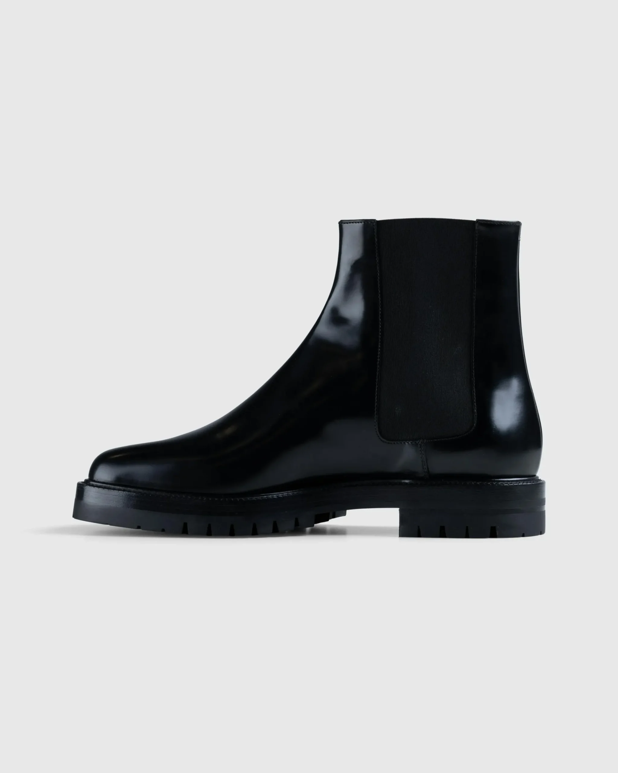 Shop Maison Margiela Tabi Chelsea Boots black