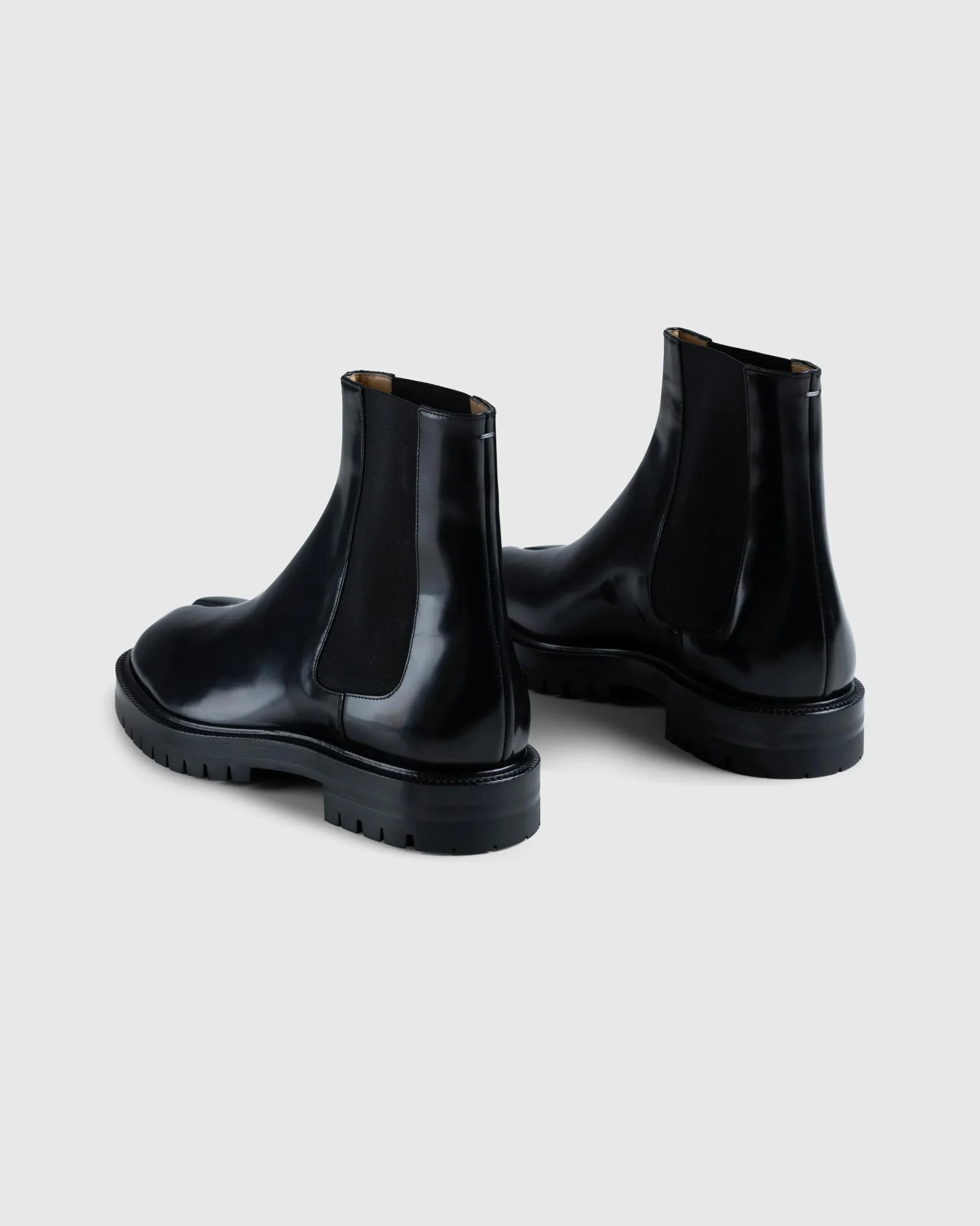 Shop Maison Margiela Tabi Chelsea Boots black