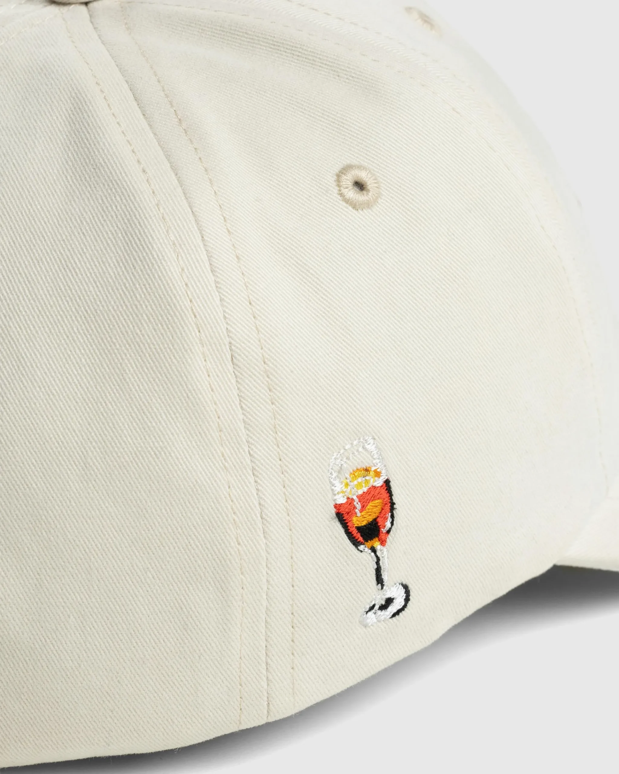 Fashion Highsnobiety Vetro Cap Off-White beige