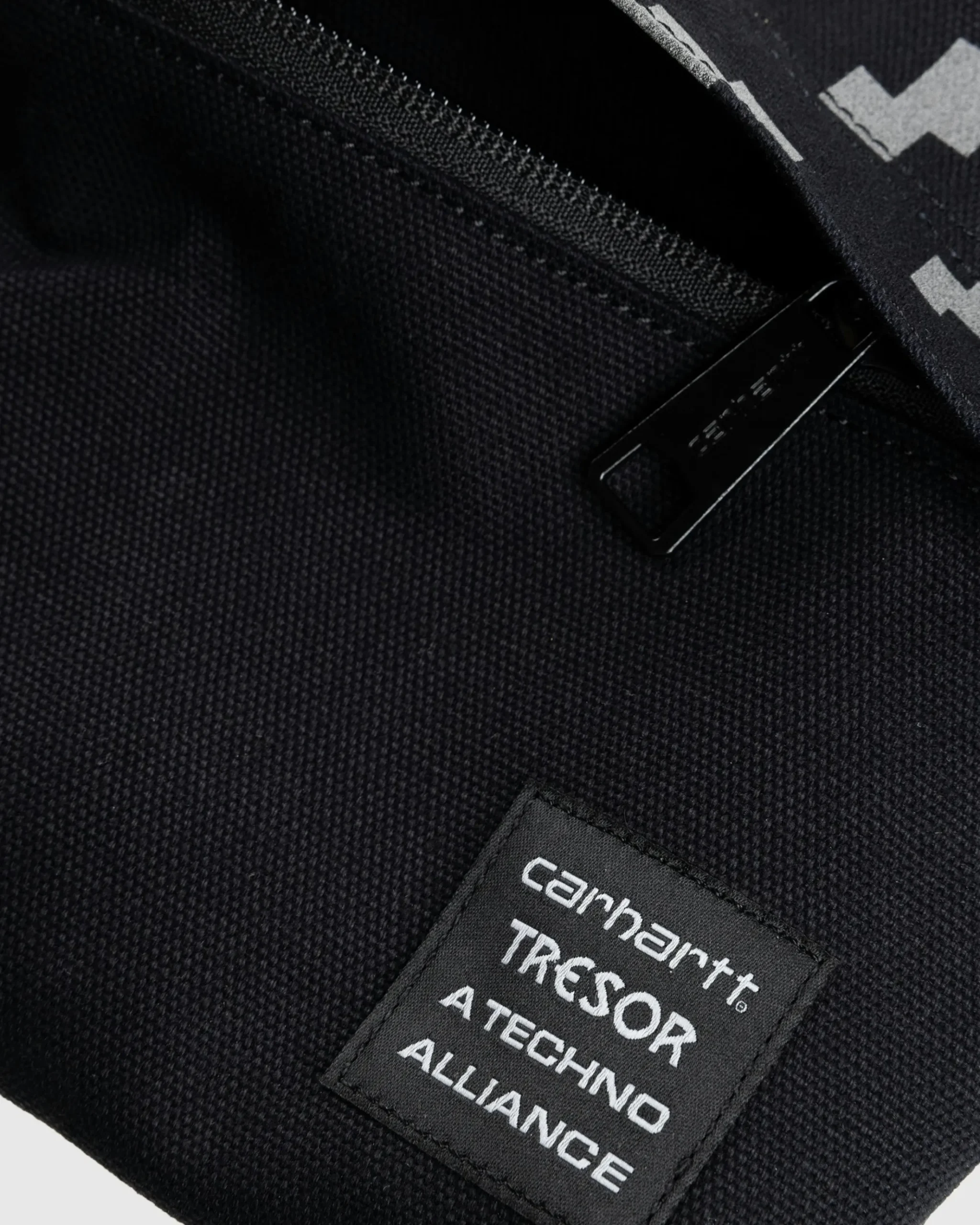 Best Sale Carhartt WIP Way Of The Light Strap Bag Black/Dark Grey Reflective